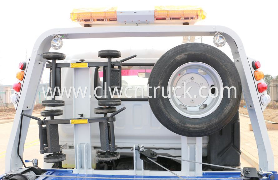 wheel lift towing vehicles details 1